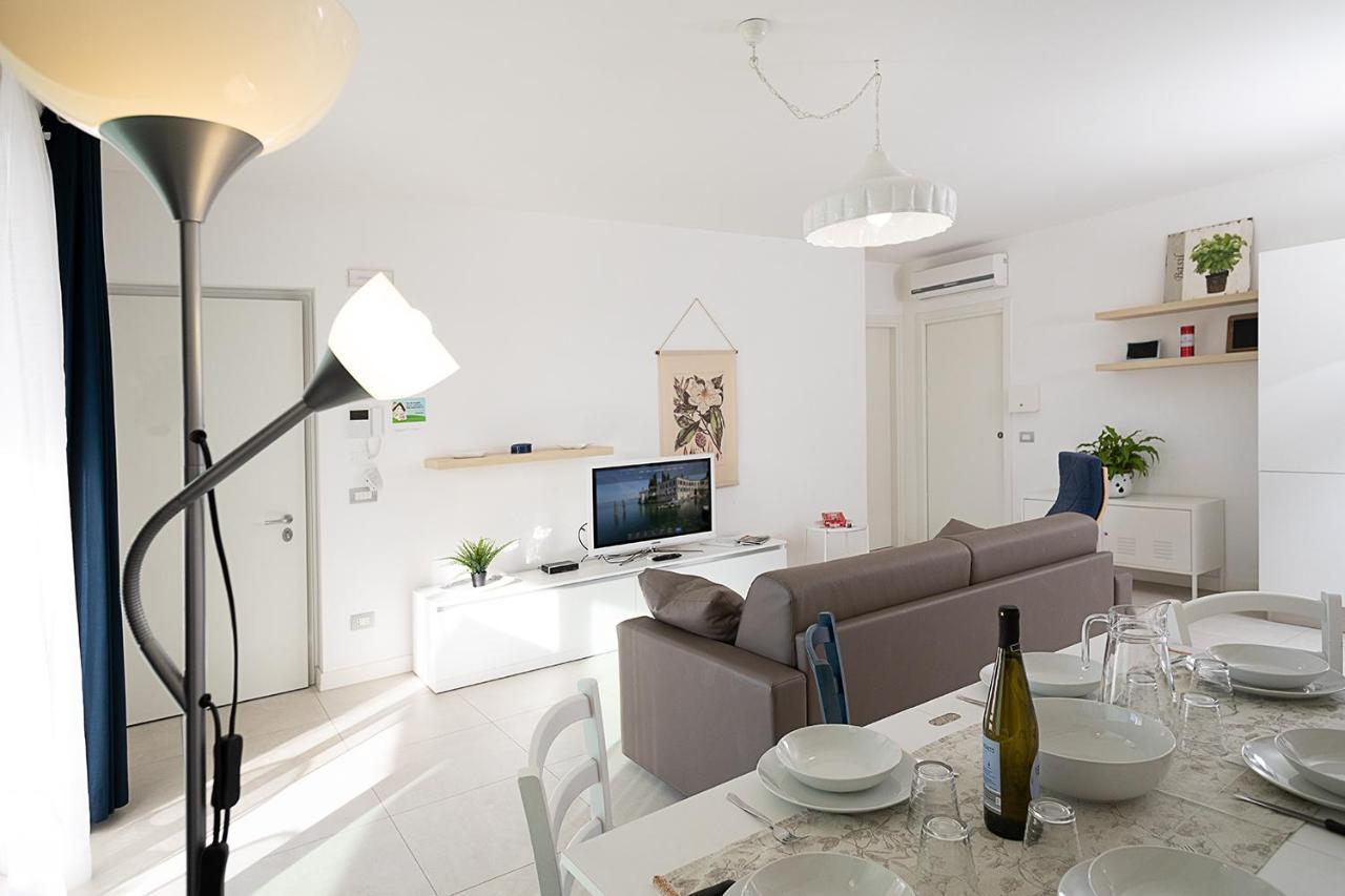 Apartment Brezza Di Lago - Regarda Travel 拉齐塞 外观 照片