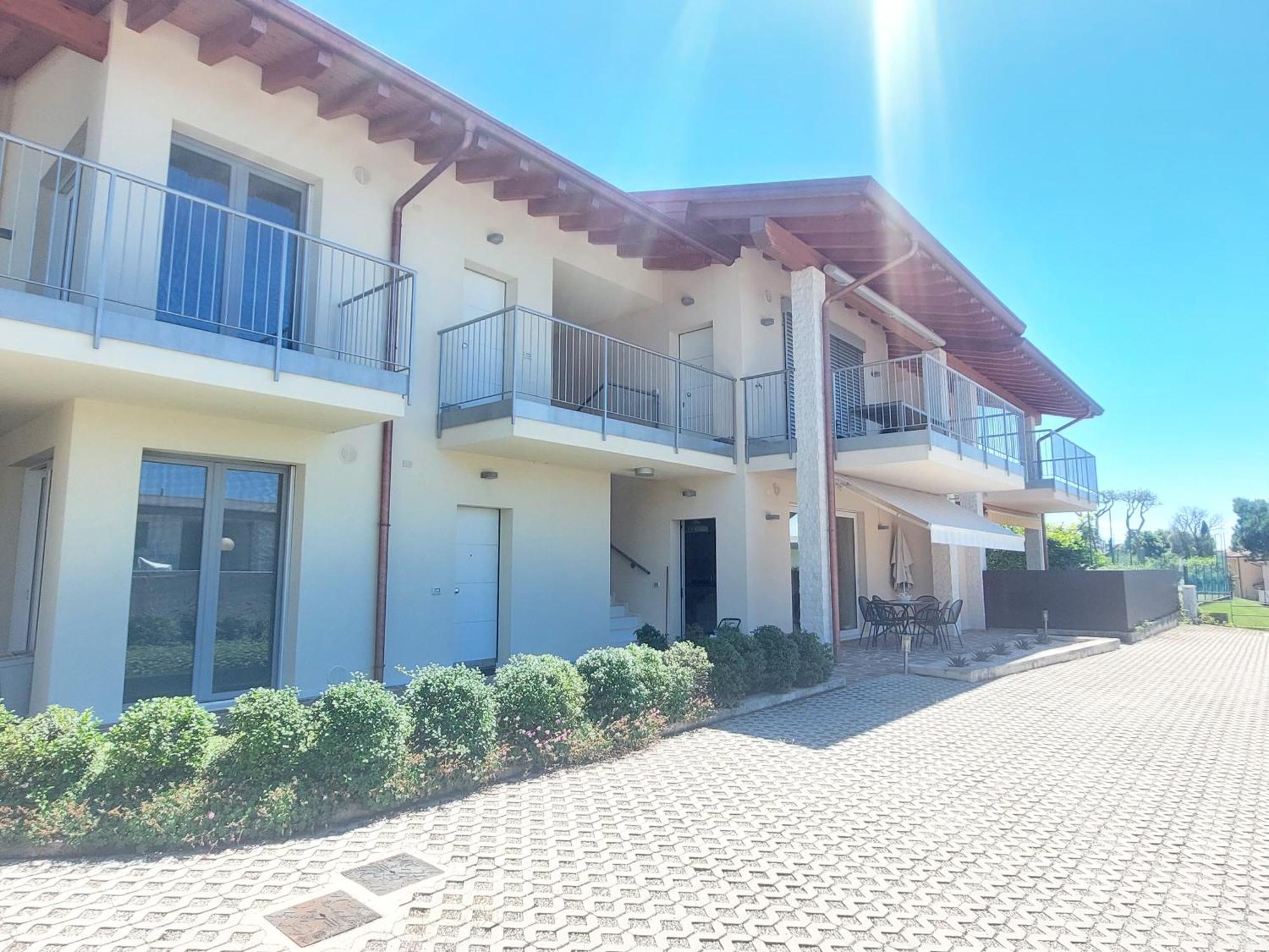 Apartment Brezza Di Lago - Regarda Travel 拉齐塞 外观 照片