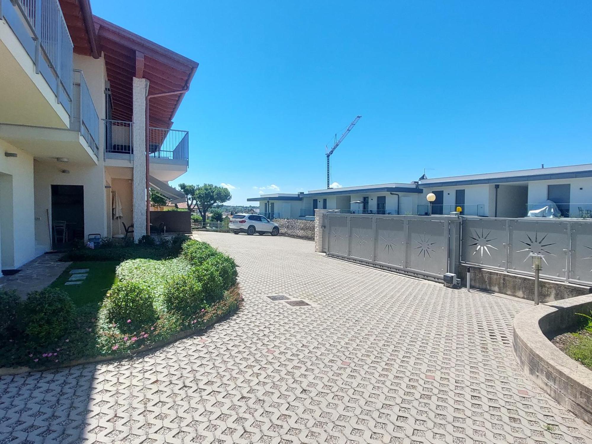 Apartment Brezza Di Lago - Regarda Travel 拉齐塞 外观 照片